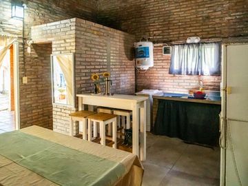 CASA EN VENTA 1 DORMITORIO ANDINO