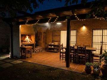 CASA EN VENTA 1 DORMITORIO ANDINO