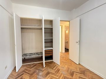 Venta depto 4 amb frente, balcón OLIVOS PERMUTA