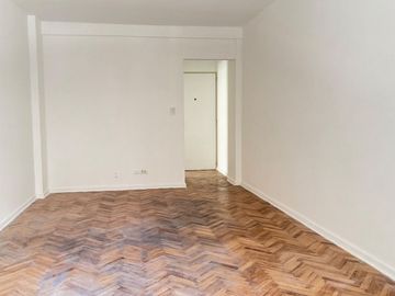 Venta depto 4 amb frente, balcón OLIVOS PERMUTA