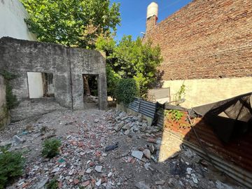 Lote/Terreno de 8,66 x 24 - Valentín Alsina Centro