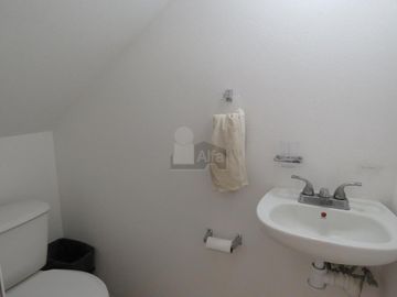 Casa sola en renta en Valle San Pedro Urbi Villa del Campo, Tecámac, México