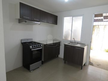 Casa sola en renta en Valle San Pedro Urbi Villa del Campo, Tecámac, México