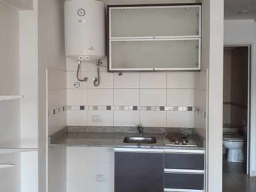 VENTA MONOAMBIENTE BALCÓN COCHERAS  BUENA RENTA!!