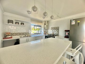 Jardín del Mar. Reñaca. Departamento  remodelado, 121 m2.