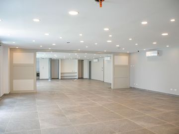 Departamento en Venta, Barrio Lourdes, Rosario, 2 dormitorios con amenities
