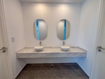 Departamento en Venta, Barrio Lourdes, Rosario, 2 dormitorios con amenities