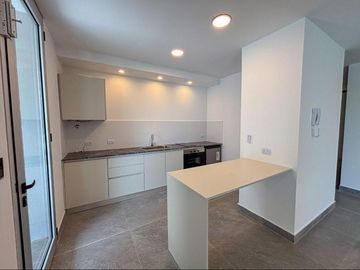 Departamento en Venta, Barrio Lourdes, Rosario, 2 dormitorios con amenities