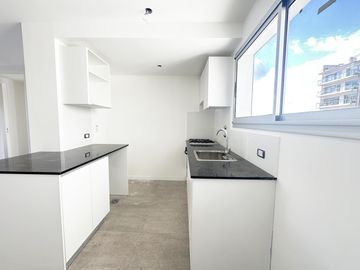 Departamento en Venta, Barrio Lourdes, Rosario, 2 dormitorios con amenities