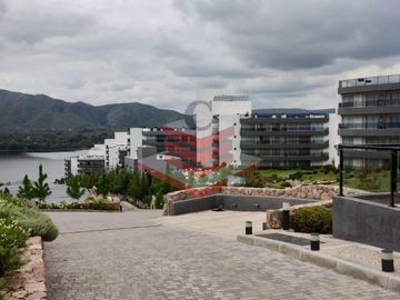 EN VENTA DEPTO DE CATEGORIA EN COMPLEJO VENETO VILLAGE EN SIQUIMAN SOBRE RUTA 38 REF: 2038