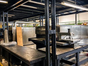 Oportunidad industrial en monte castro/Galpón 1200 metros en venta y alquiler