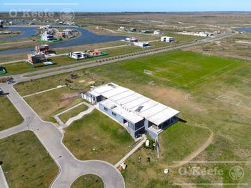 Lote en venta a laguna con posesión inmediata en Gaboto, Hudson, con FINANCIACION!