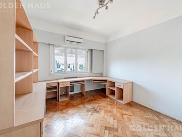 Venta Departamento Cuatro Ambientes Luminoso