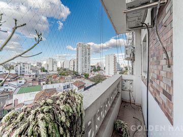 Venta Departamento Cuatro Ambientes Luminoso