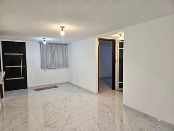 RENTO DEPTO EN PB AV. DE LOS ÁRBOLES, U. H VALLE DEL TENAYO. TLALNEPANTLA, MÉX