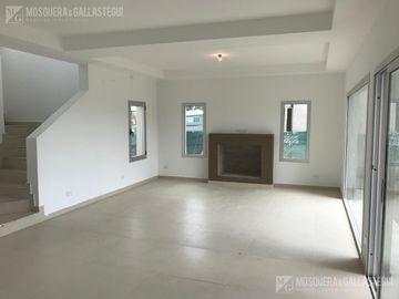 Venta o alquiler. Casa - El Canton - Islas