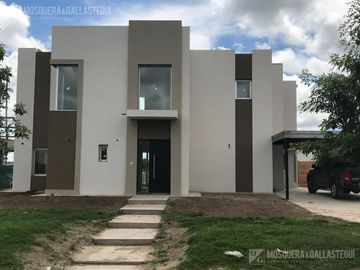 Venta o alquiler. Casa - El Canton - Islas
