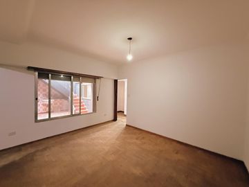 Rio De Janeiro 827 - Terreno De 10 x 25 En Venta - Belgrano, Rosario