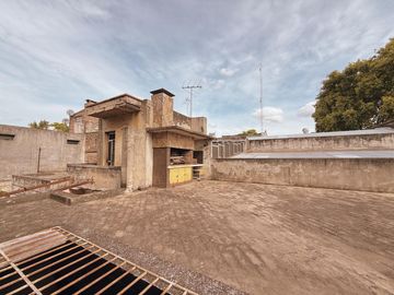 Rio De Janeiro 827 - Terreno De 10 x 25 En Venta - Belgrano, Rosario