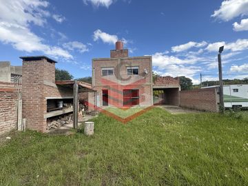 CASA EN VENTA EN SANTA MARÍA DE PUNILLA A 30 MTS DEL RÍO COSQUÍN