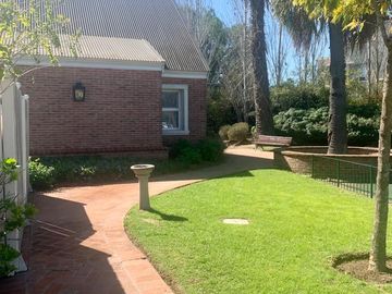 Terreno en venta al lago central en La Isla, Nordelta