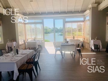 Terreno en venta al lago central en La Isla, Nordelta
