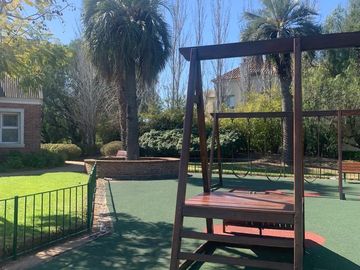 Terreno en venta al lago central en La Isla, Nordelta