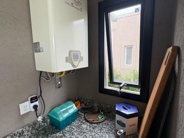Casa 4 ambientes en Santa Elena, Pilar del este.
