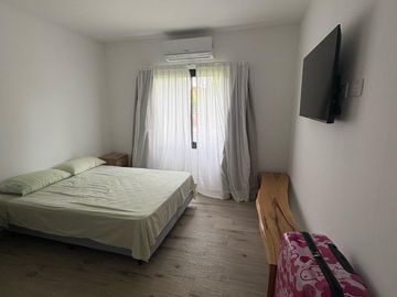 Casa 4 ambientes en Santa Elena, Pilar del este.