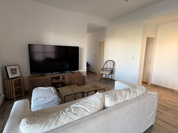 Casa 4 ambientes en Santa Elena, Pilar del este.
