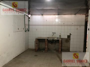 Depósito - Llavallol - Alquiler - Entrada de 1.55 mts - Alto de 5 mts