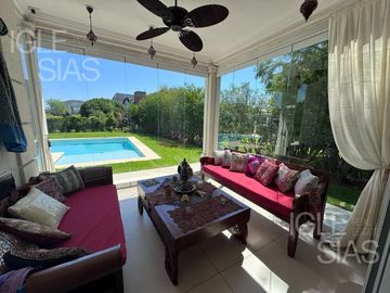 Casa en venta en Los Castores, Nordelta