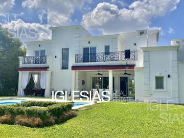 Casa en venta en Los Castores, Nordelta