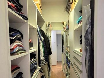 Av. Pellegrini 822 - Departamento De 3 Dormitorios Con Cochera Y Amenities En Venta - Rosario