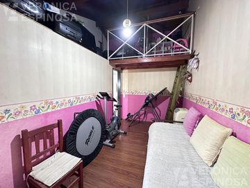 PH de tres ambientes en venta Moron