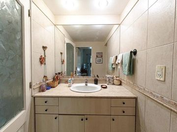 CASA EN VENTA BARRIO EL REMANSO, CHACRAS DE CORIA CON TOUR VIRTUAL