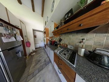 CASA EN VENTA BARRIO EL REMANSO, CHACRAS DE CORIA CON TOUR VIRTUAL