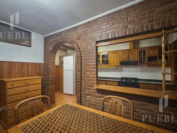 Casa en venta en ituzaingó con Piscina y Quincho.