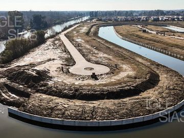 Terreno en venta al río en Bahía, Villanueva