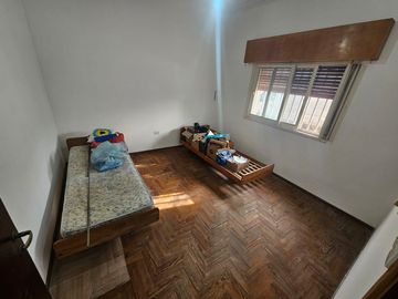 PH TIPO CASA 3 AMB. AMPLIOS CON GARAGE VILLA LUZURIAGA