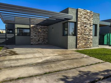 CASA EN VENTA BARRIO ALMA GARDENIA