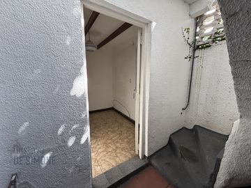 VENTA CASA TIPO PH BECCAR CON COCHERA 4 UNIDADES
