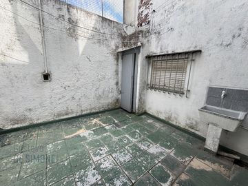 VENTA CASA TIPO PH BECCAR CON COCHERA 4 UNIDADES