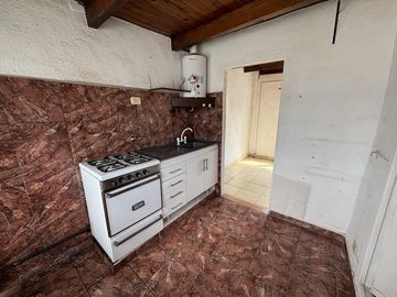 VENTA CASA TIPO PH BECCAR CON COCHERA 4 UNIDADES