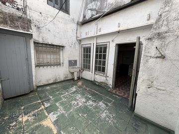 VENTA CASA TIPO PH BECCAR CON COCHERA 4 UNIDADES