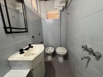 VENTA CASA TIPO PH BECCAR CON COCHERA 4 UNIDADES