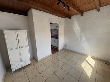 VENTA CASA TIPO PH BECCAR CON COCHERA 4 UNIDADES