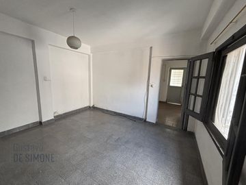 VENTA CASA TIPO PH BECCAR CON COCHERA 4 UNIDADES