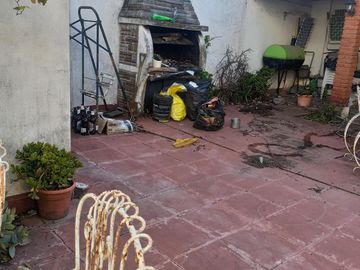 Casa en venta Morón 4 ambientes APTO CREDITO
