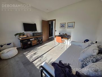 Casa en El Canton - Norte